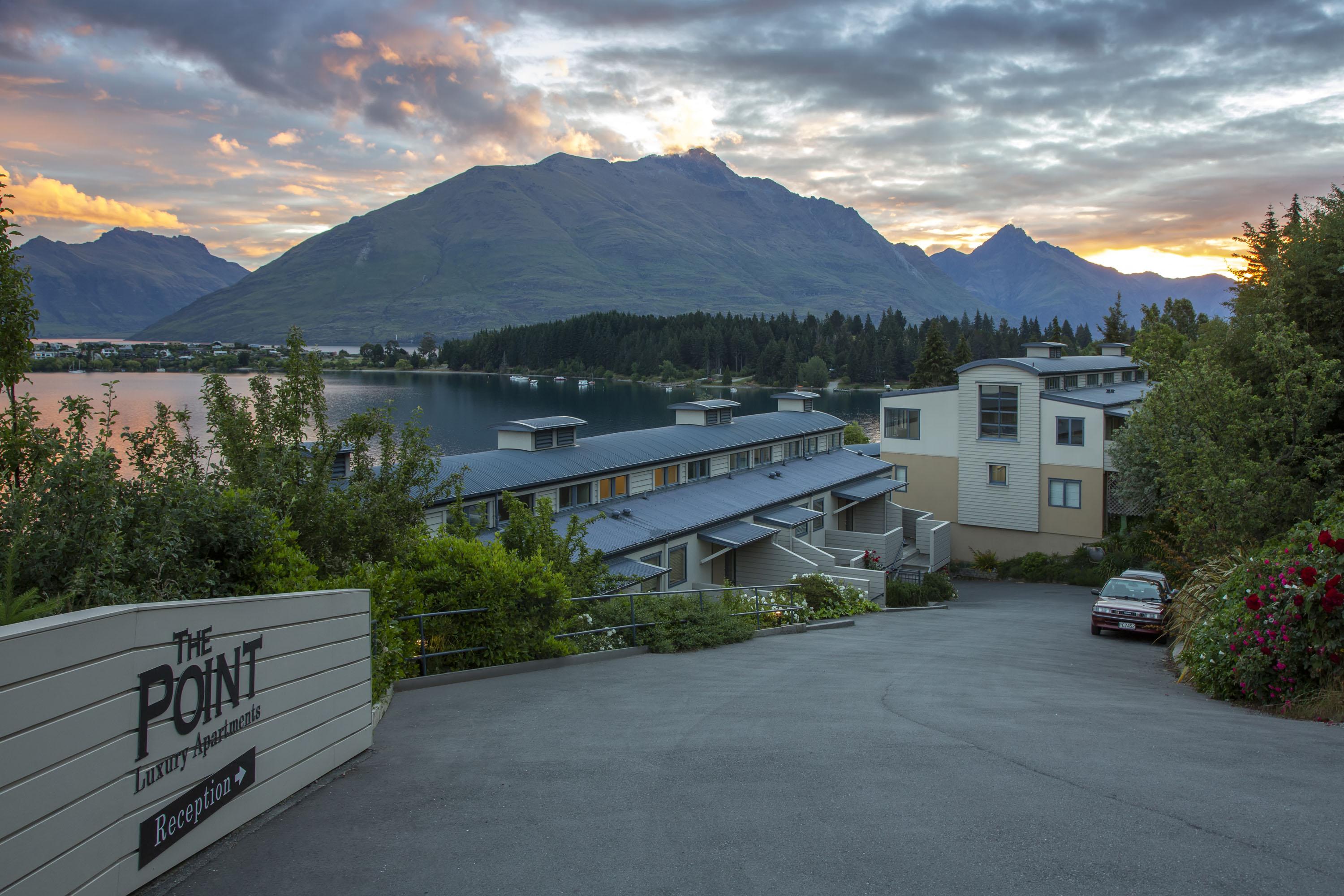 Peppers Beacon Aparthotel Queenstown Buitenkant foto